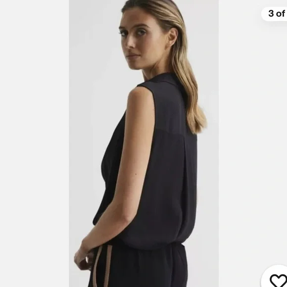 Reiss Ameliee Cowl Front
sleeveless Blouse size 2 - Picture 2 of 15